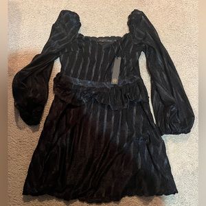 House of Harlow 1960 revolve mini dress size xs black. New with tags